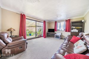 Photo 14- click for photo gallery